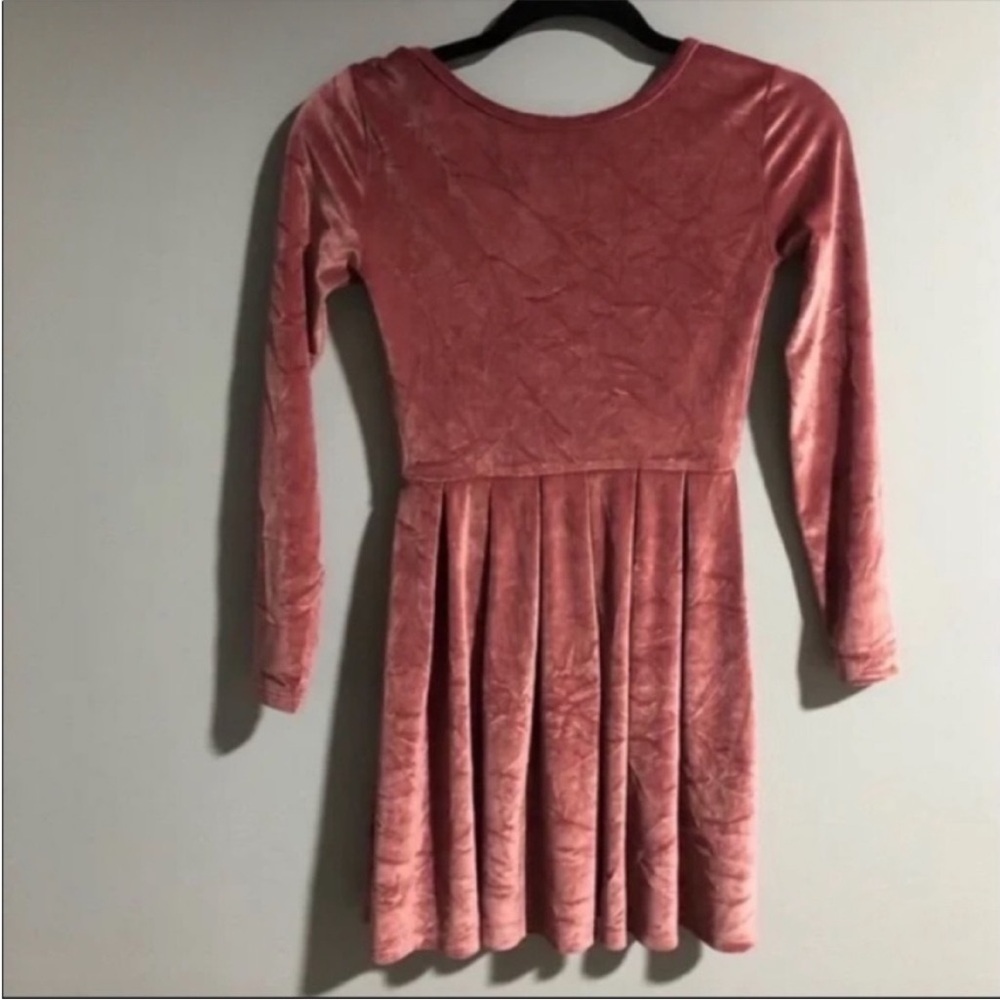 Aritzia Talula Lambeth Velvet Dress - Picture 4 of 6